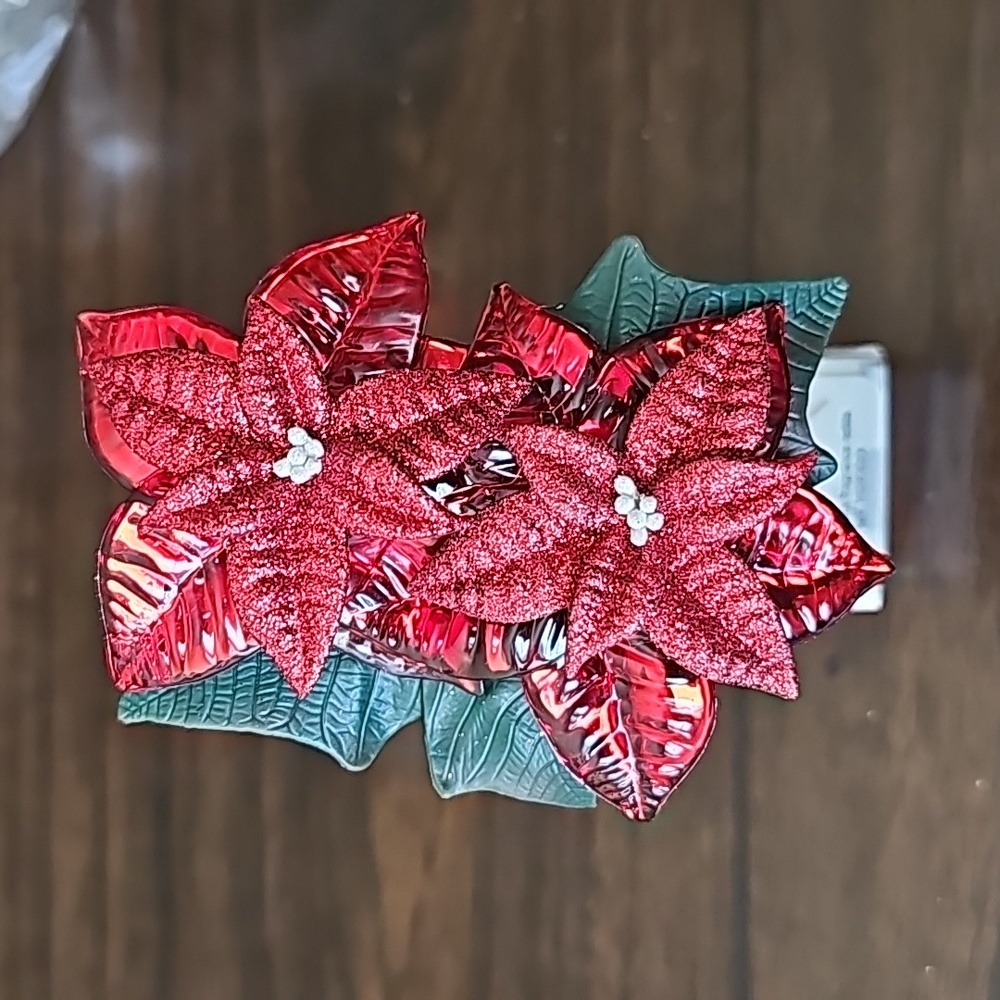 BBW Retired Brand New Poinsettia Wallflower Holder